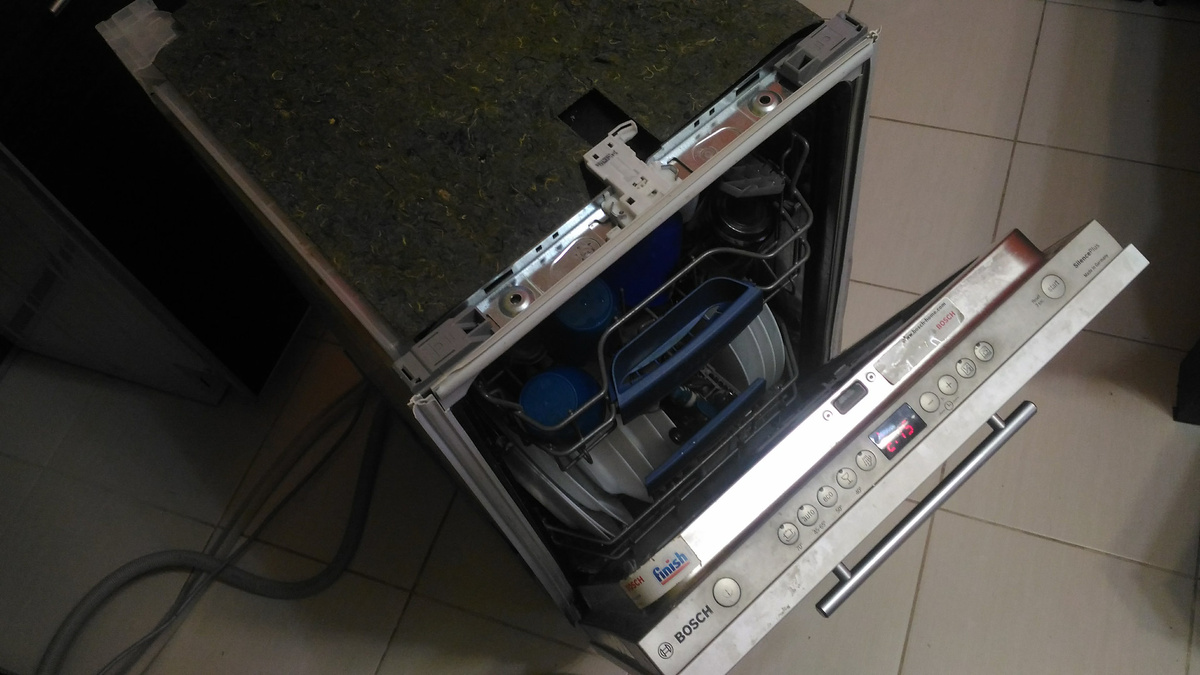 Разборка посудомоечной машины Bosch своими руками