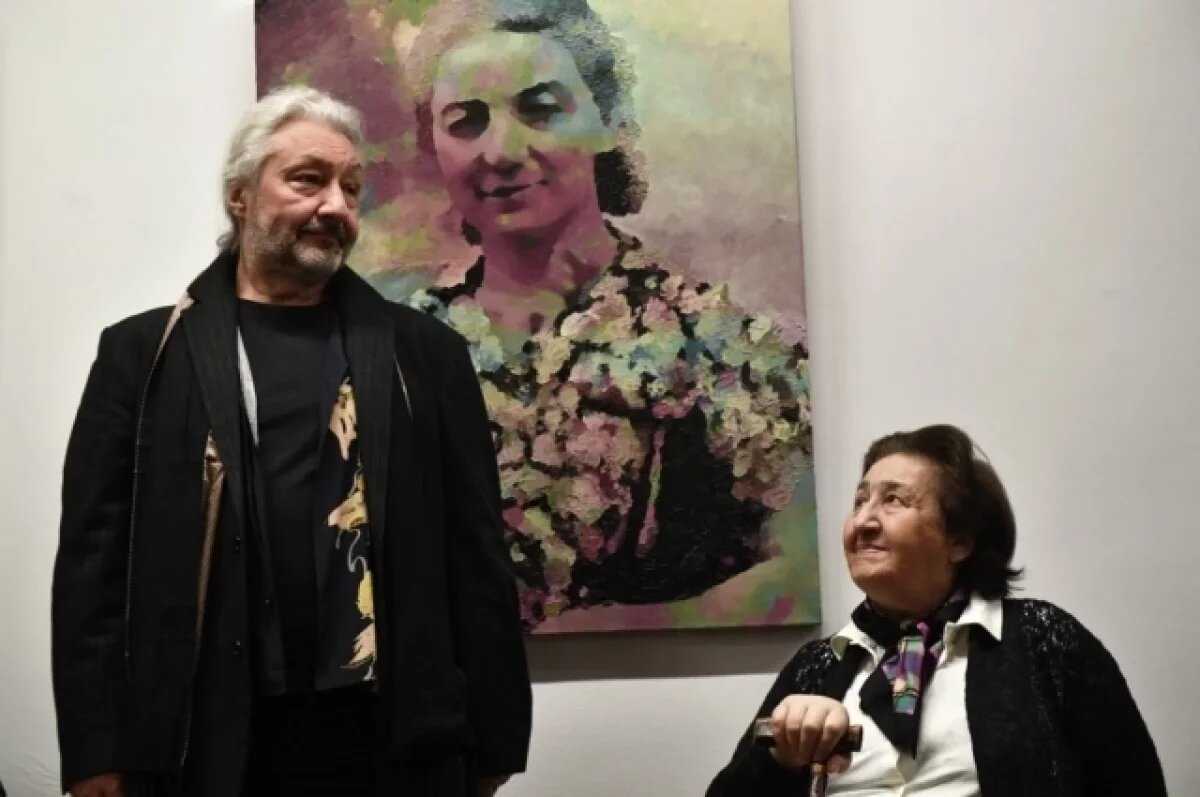    На 98-м году жизни умерла мать музыканта Стаса Намина Нами Микоян