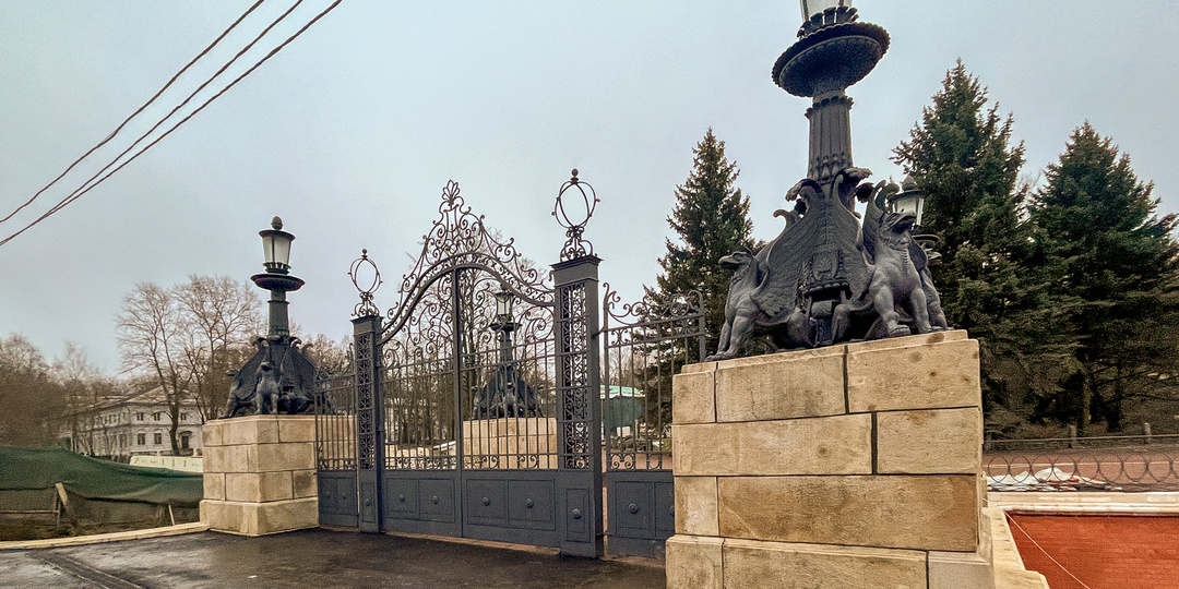 На юго-востоке Москвы возрождают полузаброшенную усадьбу