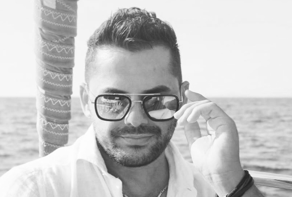    Социальные сети