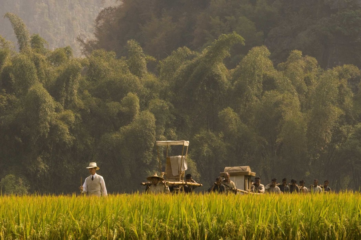 кадр из фильма «Разрисованная вуаль», 2006г. 