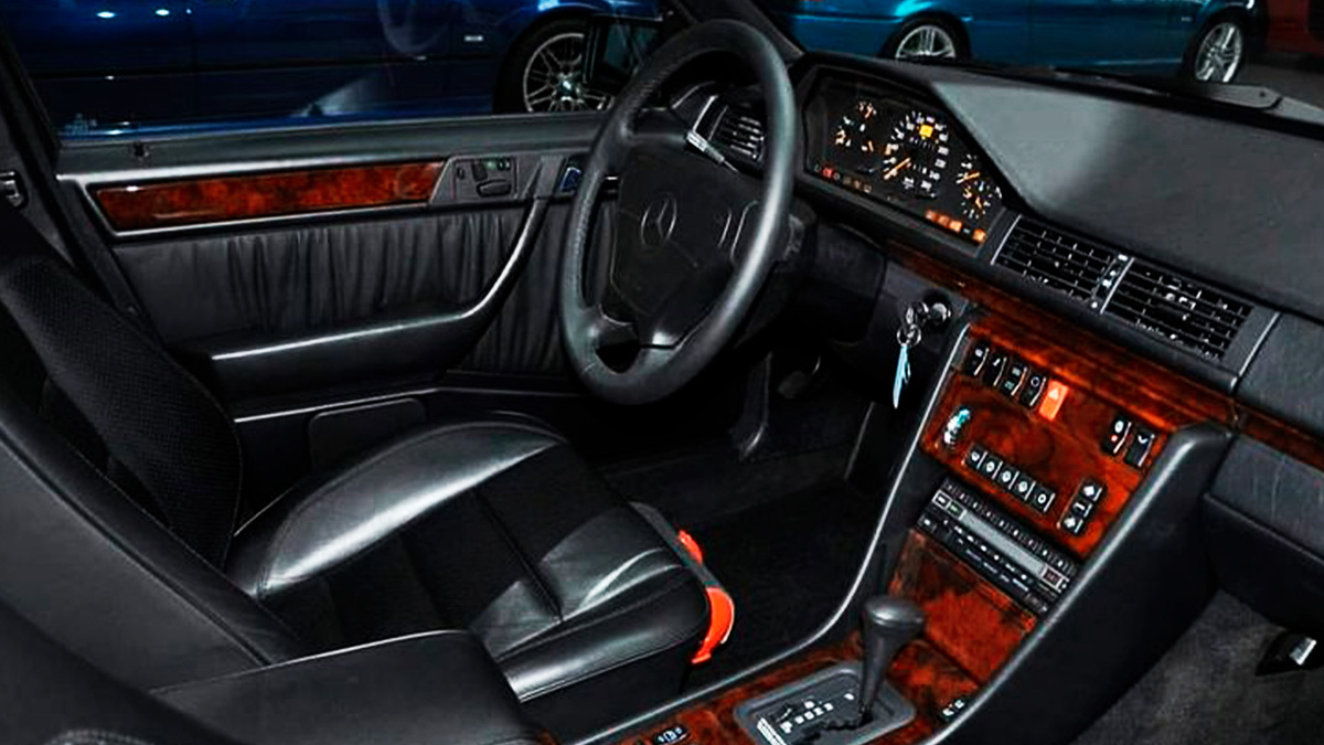 Mercedes Benz W124 500E (1991-1994)