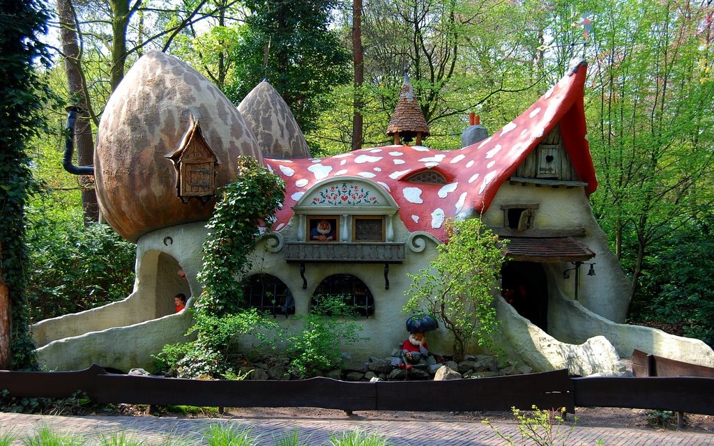 Источник изображения: www.puteshestvyie.ru/park-efteling-niderlandy