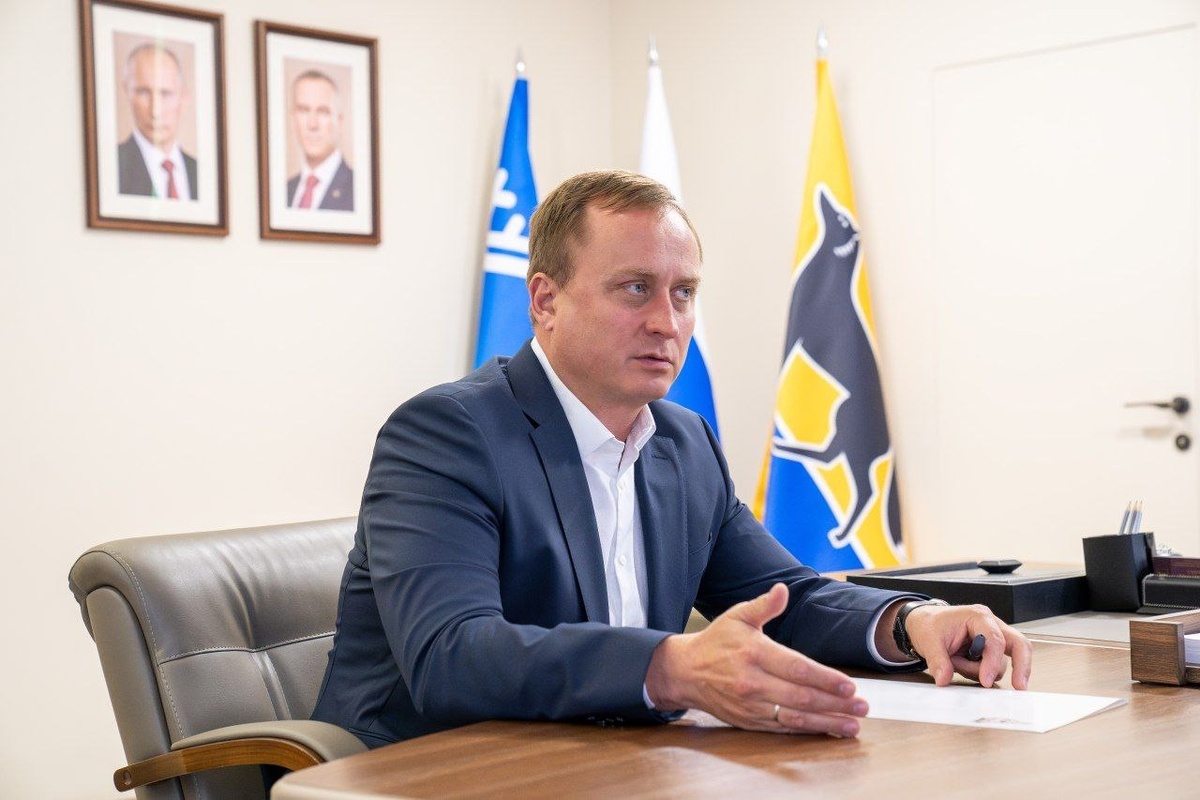    Глава Сургута сократил сроки ответов чиновников в соцсетях