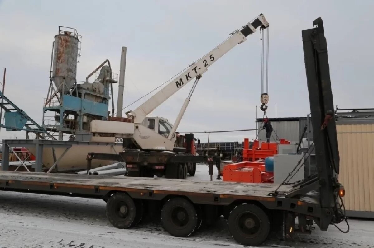    Мэр Шелест сообщил о начале установки асфальтосмесительного комплекса