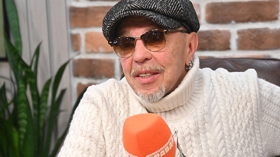 Гарик Сукачёв: Боюсь жену как огня!