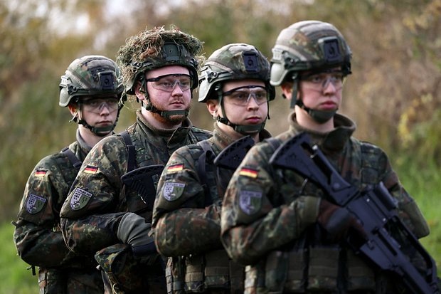    Фото: Leon Kuegeler / Reuters