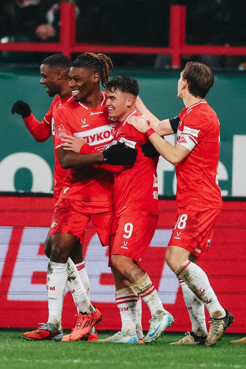    «Спартак» при Вадиме Романове только побеждает. И, чем дальше, тем интереснееАлександр Владыкин