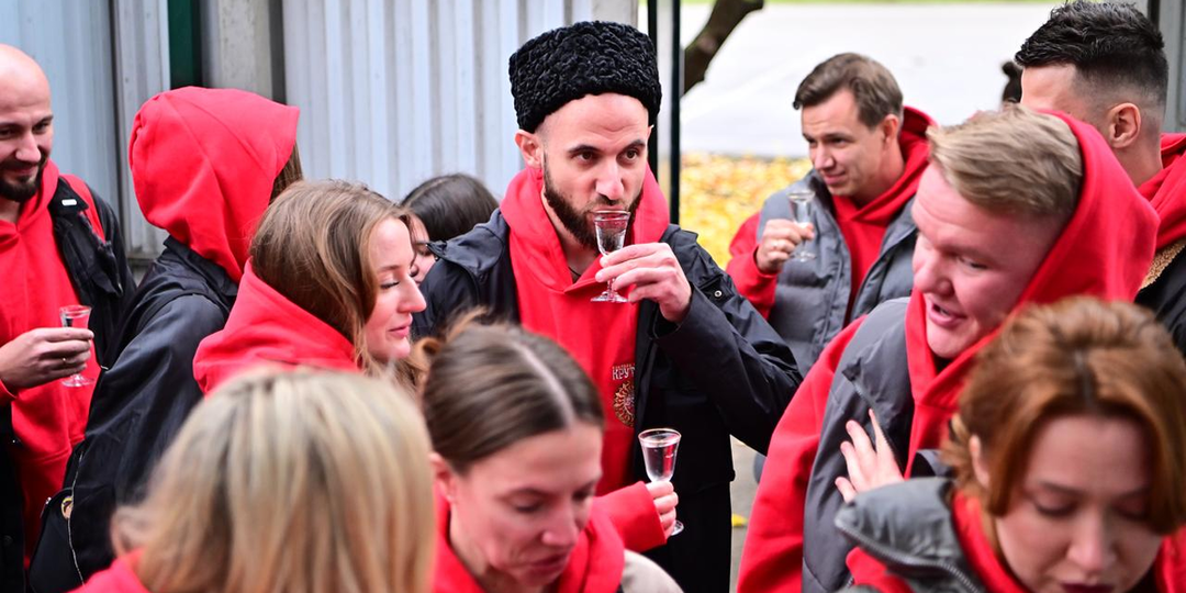 Что хуже: пить часто, но по чуть-чуть, или пить редко, но много и за раз?