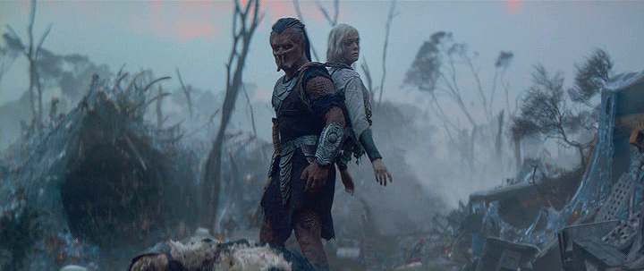 Кадр из фильма "Хищник: Планета смерти" (2025)