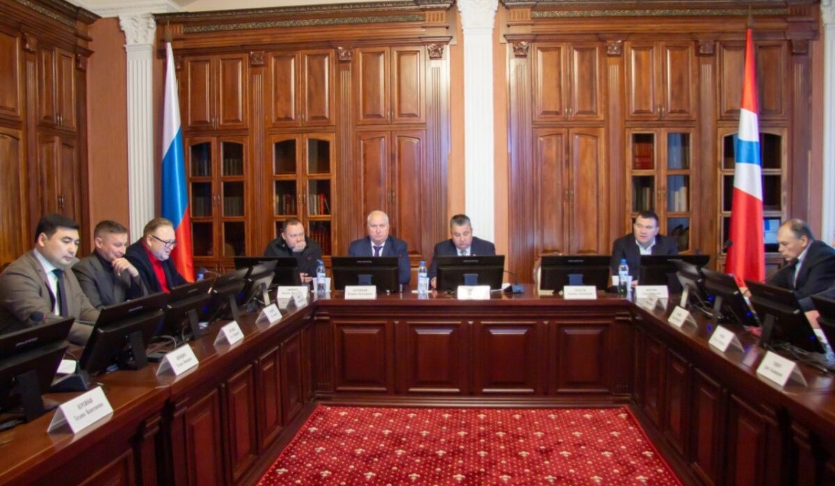     Заседание Заксобрания. Источник: omskparlament.ru Автор фото: Законодательное Собрание Омской области