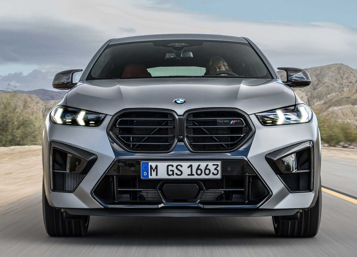 Самый дешевый автомобиль в нашем перечне – BMW X6 M Competition