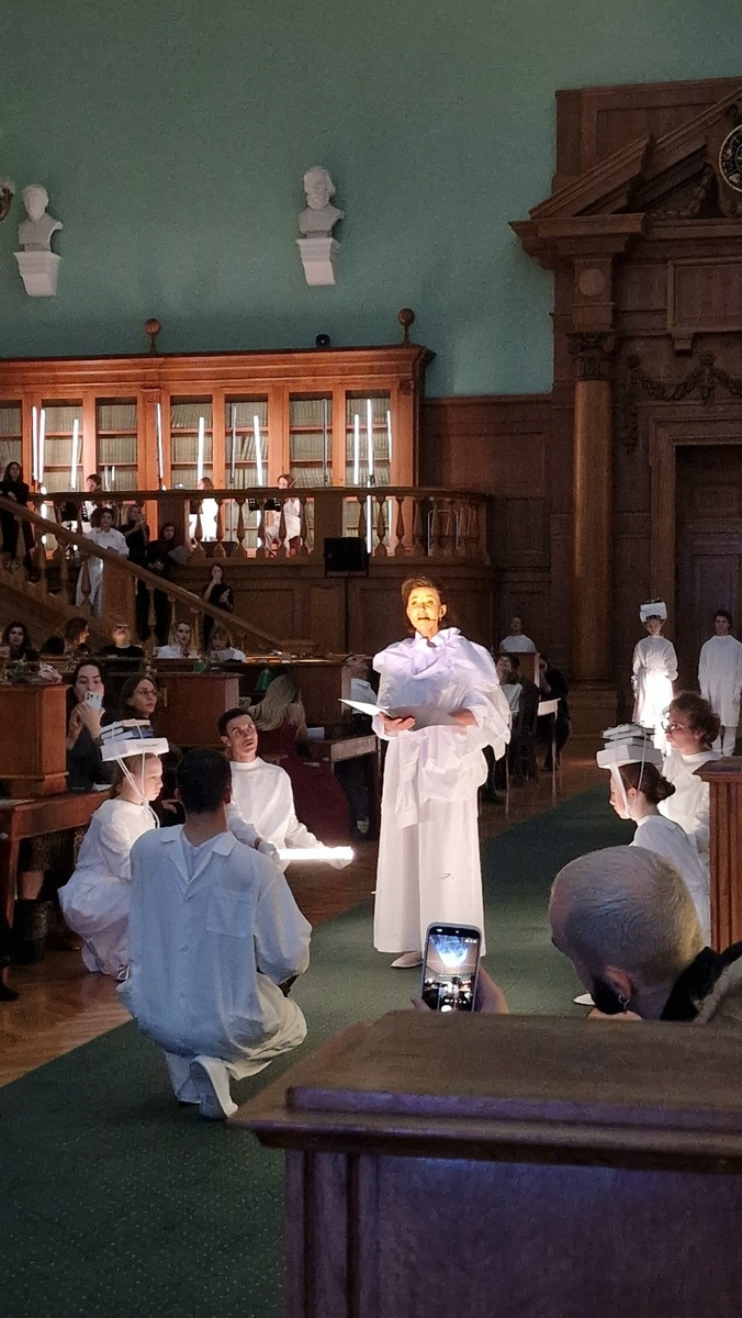 Создать карусель