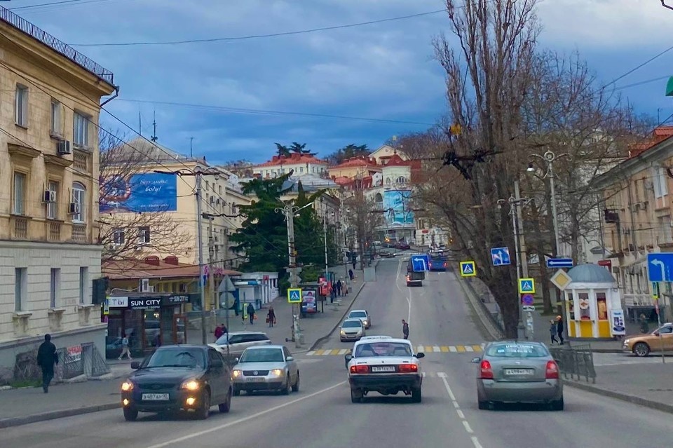    Владельцы транспортных средств будут платить больше. Фото: архив "КП" Валерия Черных