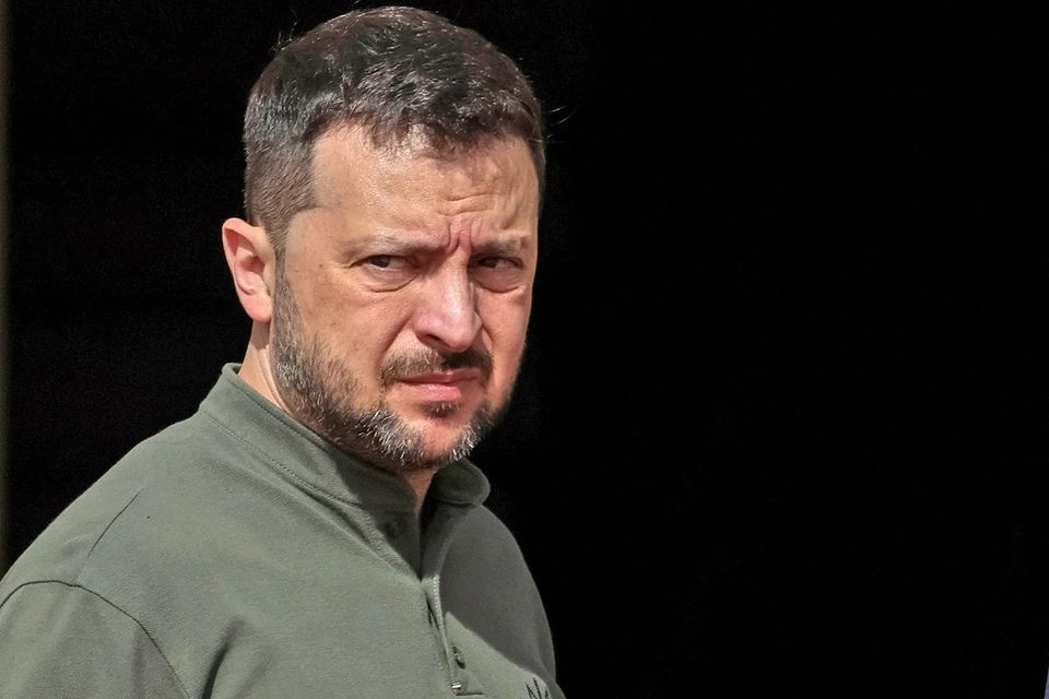    Atlantic: Зеленский не хочет отдавать Донбасс ради победы на выборах REUTERS