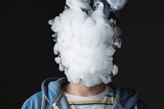    Могут ли оштрафовать за курение в квартире?