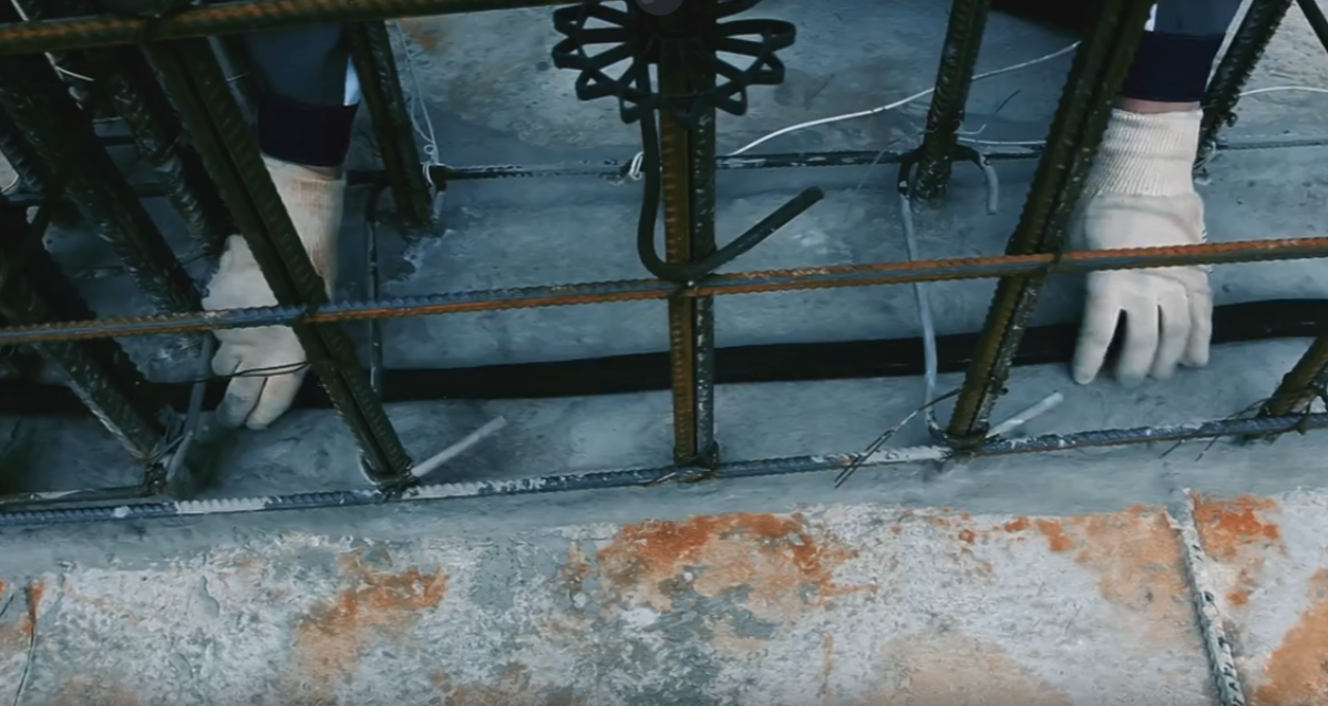 Герметизация шва бетонирования с помощью жгута "Пенебар" 