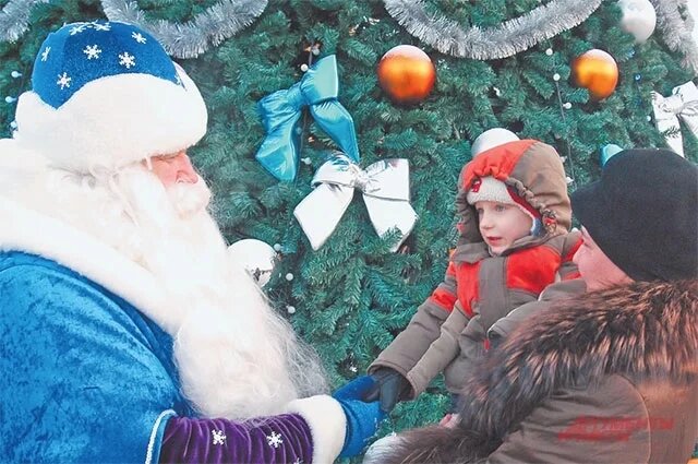    Сколько стоит вызвать Деда Мороза на дом в Смоленске?