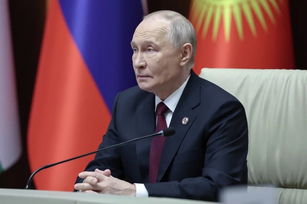    Владимир Путин на заседании Совета коллективной безопасности ОДКБ в Бишкеке