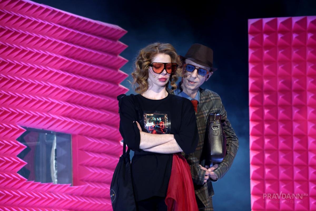    Осенняя премьера ТЮЗа: комедия «Притворщики»