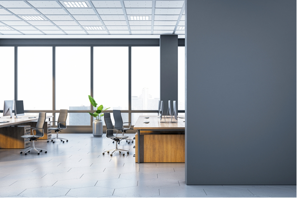 Пока команда отдыхает, свободные деньги бизнеса могут работать и покрывать часть издержек