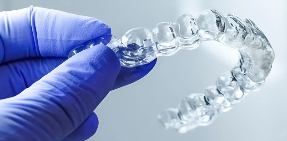 Элайнеры - это полноценное ортодонтическое устройство