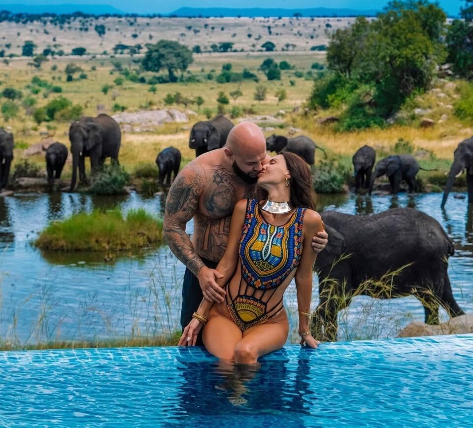    Самойлова Оксана и Джиган. Источник: @samoylovaoxana*