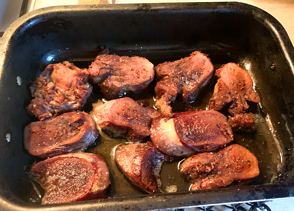 Фото 1. Язык говяжий в духовке