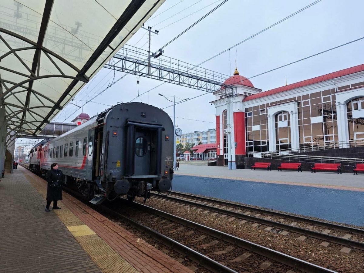    Маршрут запущен совместно Горьковской и Куйбышевской железными дорогами