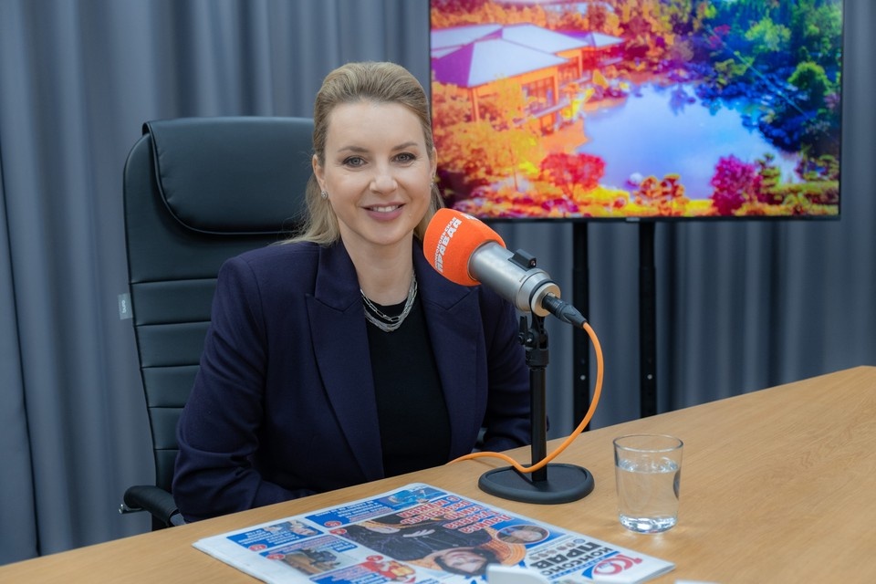    Ирина Слуцкая в студии радио "КП"-Кубань" Иван ДРУЗЯКИН