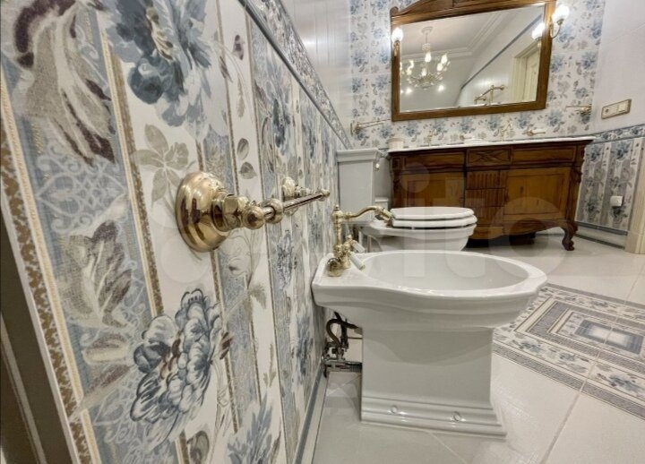 Скриншот с сайта Avito.ru. Листайте галерею.