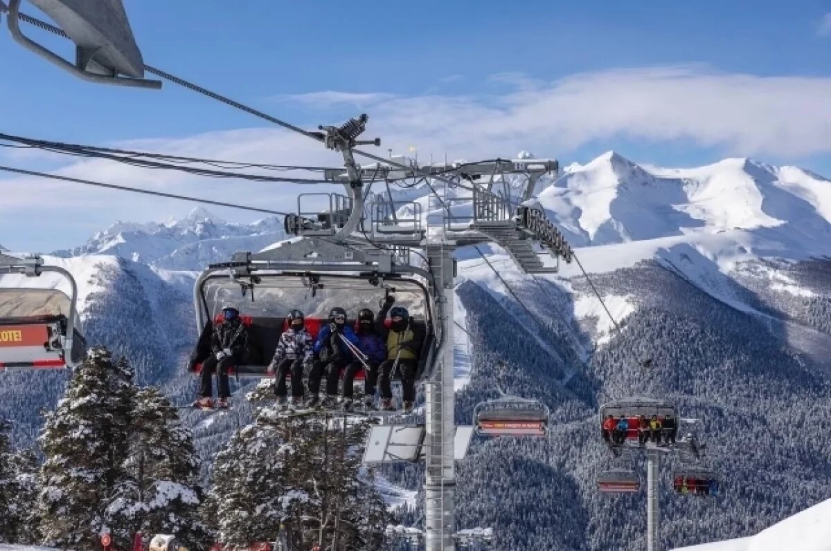    В 2026 году новогодние каникулы продлятся 12 дней.