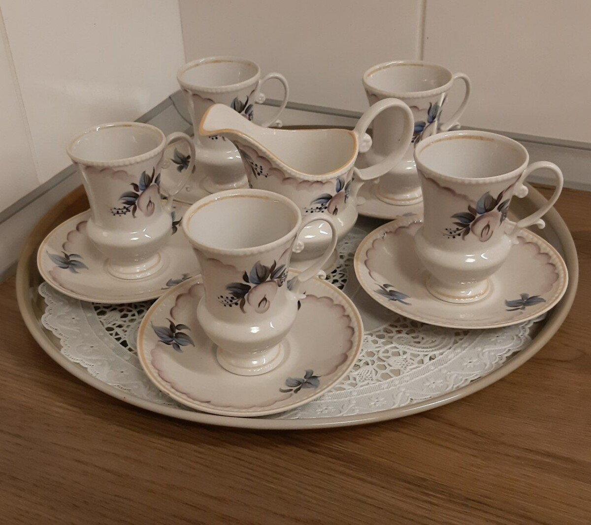 Сервиз без кофейника от Коростени (УССР). 