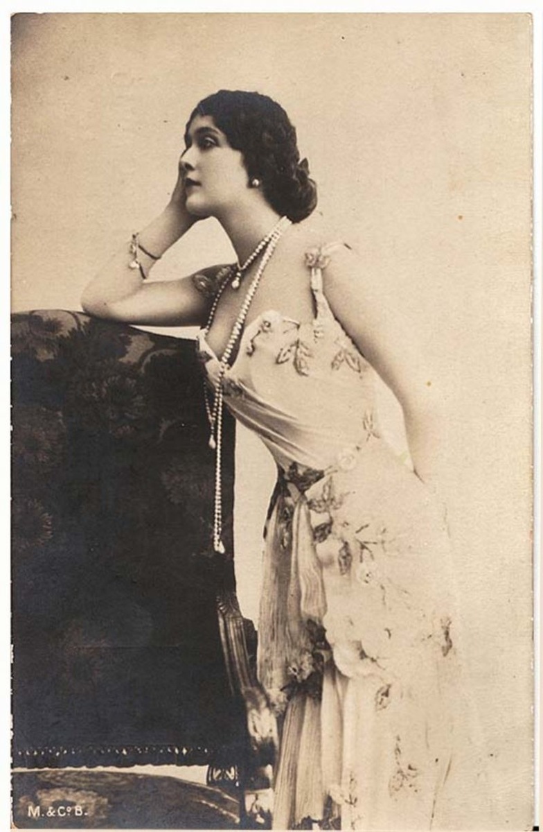 Лина Кавальери