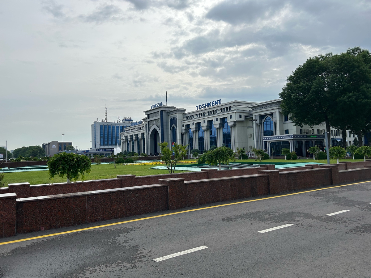 Вокзал Ташкента. Фото автора, май 2024