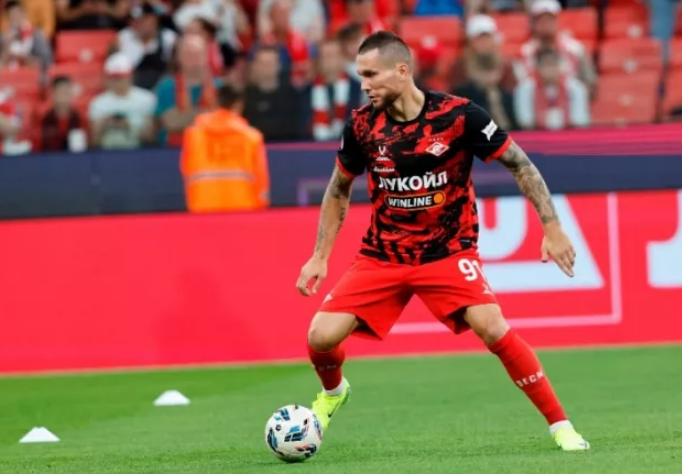 Оставшийся в распоряжении консервный нож!