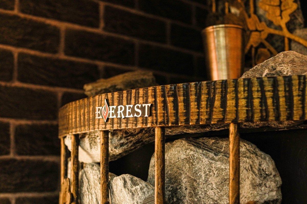 Чугунная печь для бани EVEREST