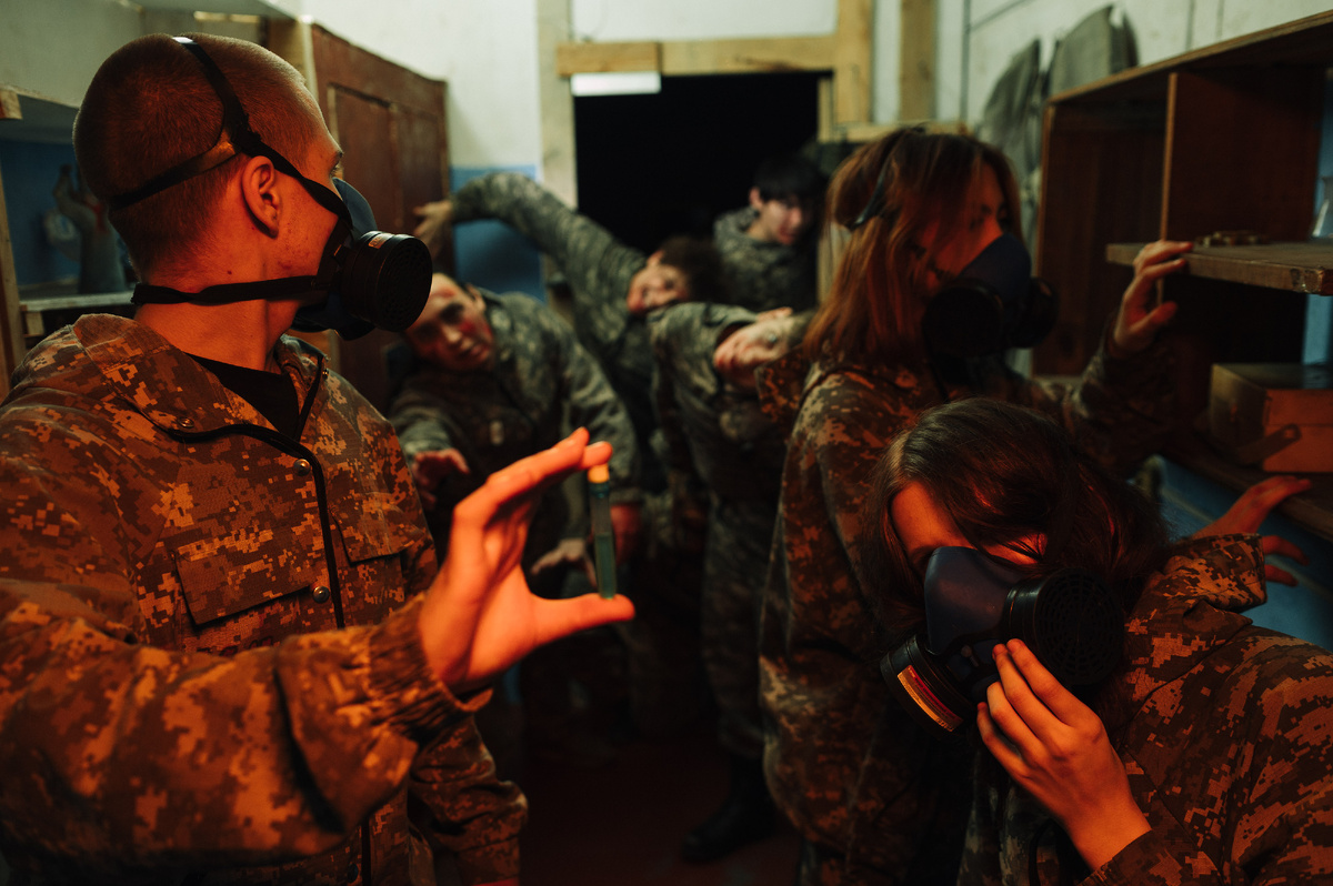 Корм 2 - остросюжетный квест в жанре хоррор.