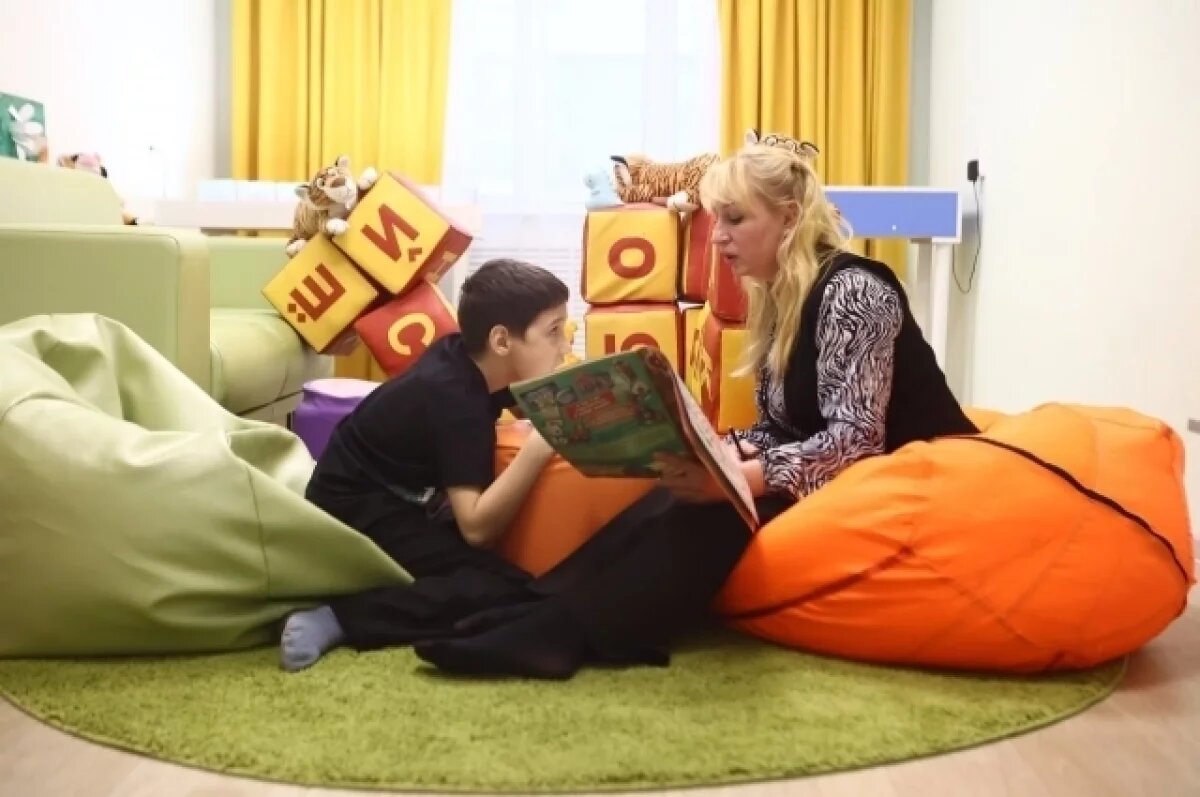    В Новосибирске 135 сирот ждут усыновления