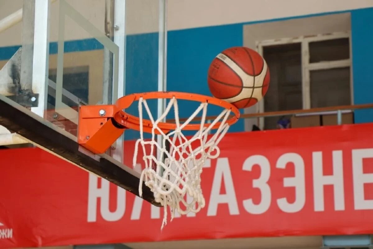    В Индии 16-летний баскетболист погиб из-за упавшего кольца на тренировке