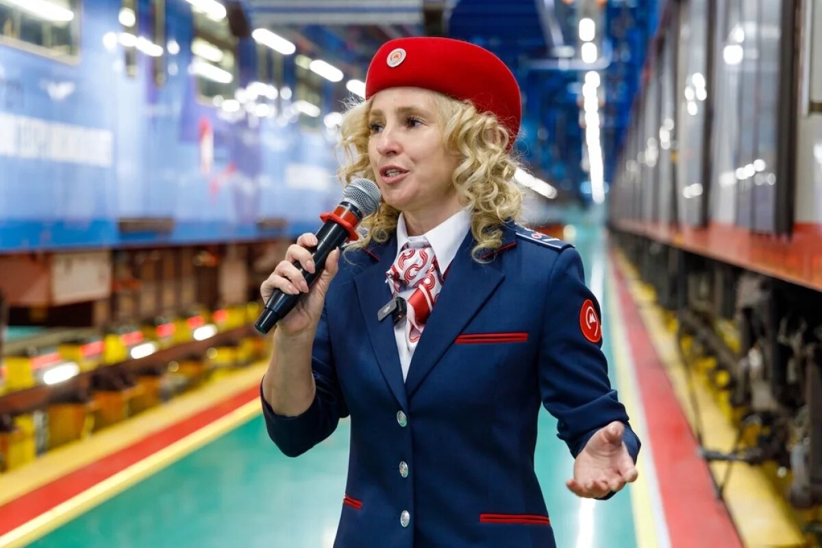    Ни один отпуск Юлии не обходился без микрофона в чемодане: в московском транспорте каждый день происходят изменения..