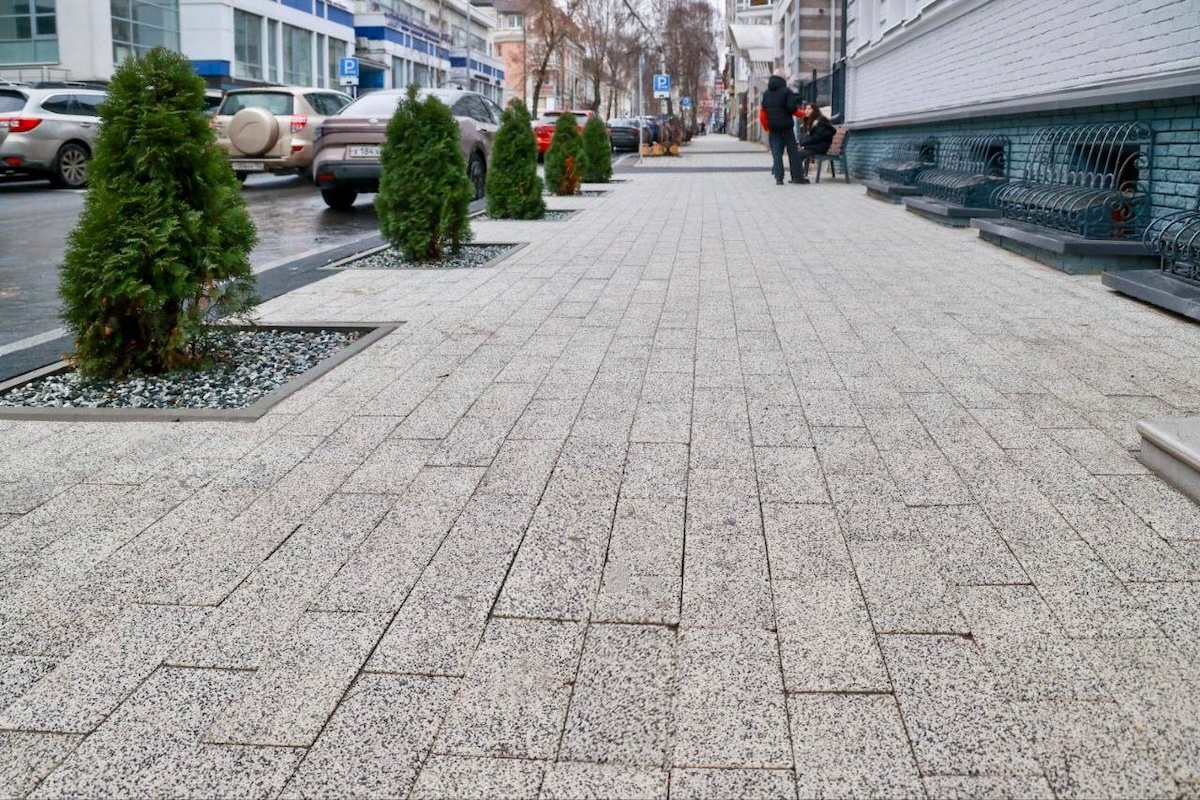    Юрий Шалабаев сообщил о завершающихся работах на улице Володарского от Семашко до Ошарской