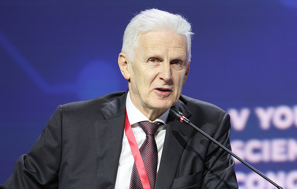    Помощник президента РФ Андрей Фурсенко  Дмитрий Феоктистов/ТАСС