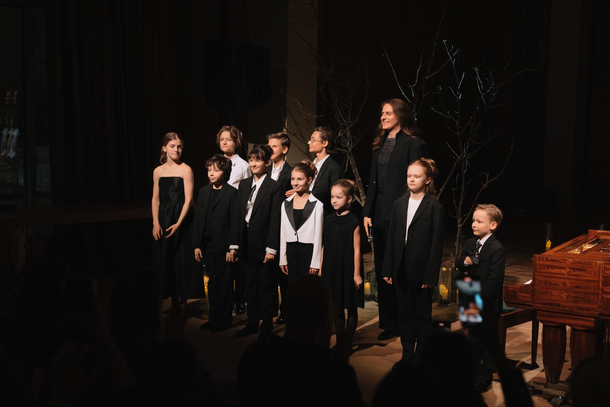    Бренд Age of Innocence и сообщество Noôdome запустили благотворительную программу (фото 3)