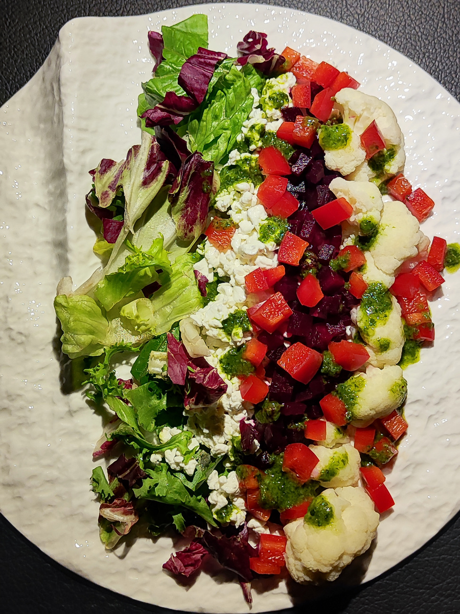 Это подача для ресторана!