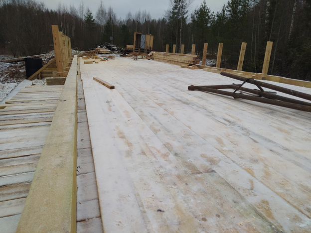    В Нагорском районе завершают ремонт деревянного моста через Орловицу