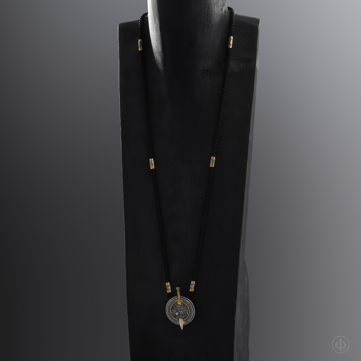 Подвес «Щит и Меч» из серебра и золота 585 Арт.010