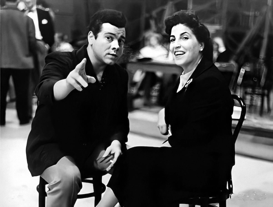 Марио Ланца и Личия Альбанезе во время записи (1955 год)