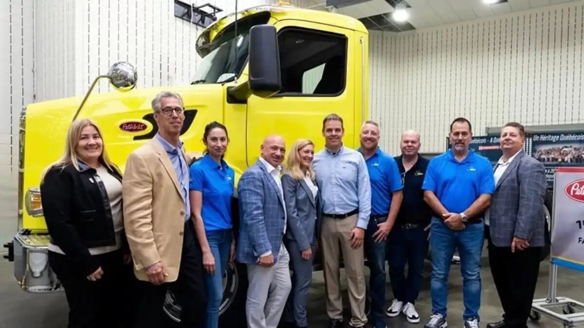 Фото: producer.com
Производство некоторых брендов сельхозтехники и грузовиков могут вернуть в Канаду