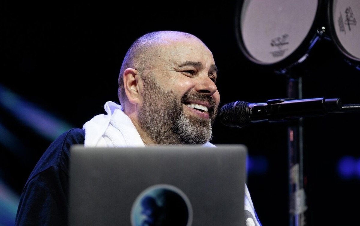    Максим Фадеев: «Нейросети поют лучше многих из артистов»